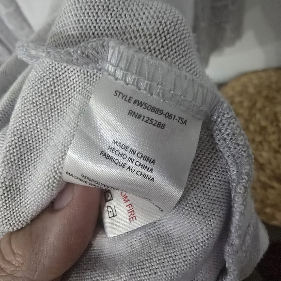 Tahari Light Gray Open-Front Cardigan, Size XL - Picture 4 of 4